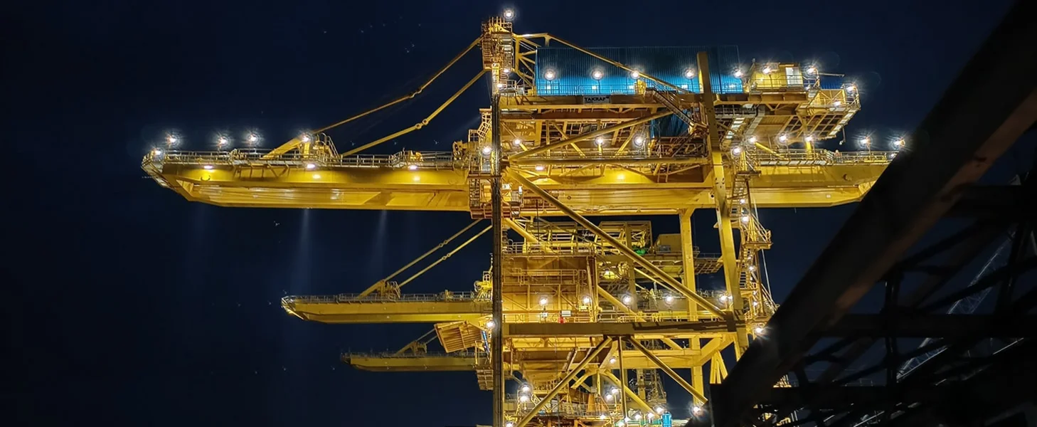 TAKRAF Grab Type Ship Unloader installed for handling coal.