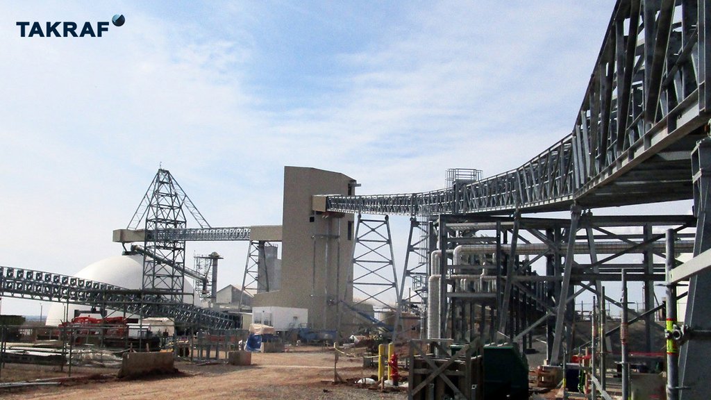 Reference picture of an in-plant conveyor.