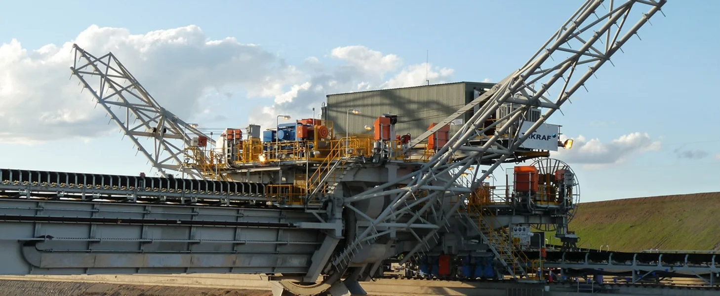 TAKRAF Bridge-Type Bucket-Wheel Reclaimer in Australia.