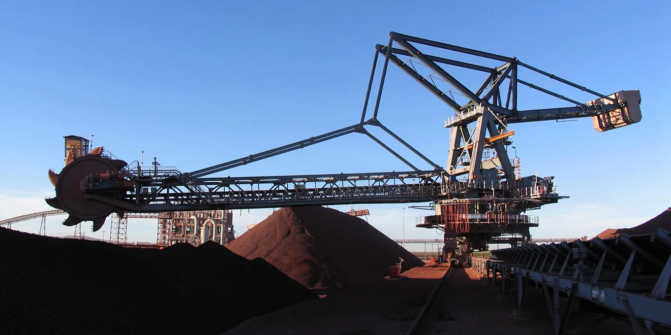 Combined TAKRAF Stacker-Reclaimer, South Africa.