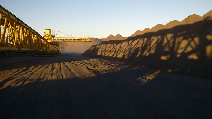 TAKRAF Mobile Stacking Bridge in Mauritania TAKRAF Mobile Stacking Bridge