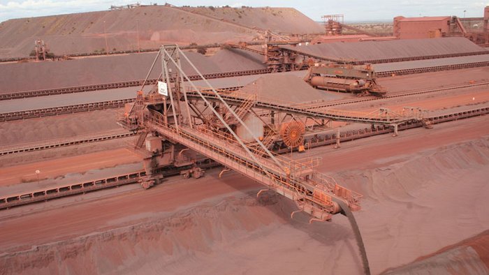 TAKRAF stacker for iron ore in South Africa. Stacker iron ore, South Africa
