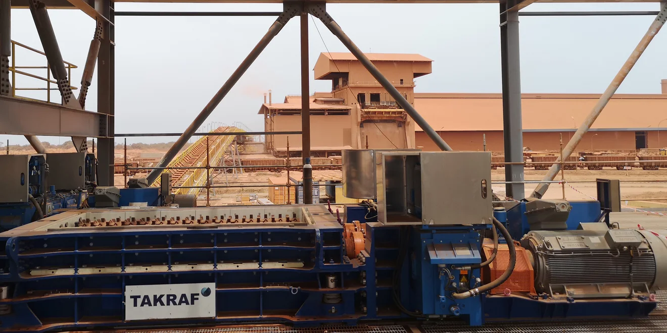 TAKRAF X-TREME Class Secondary Sizer on site in Guinea