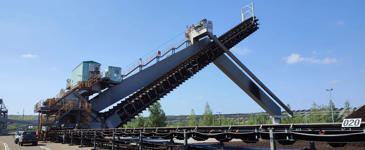 TAKRAF Scraper Reclaimer 2400 t/h, Germany.