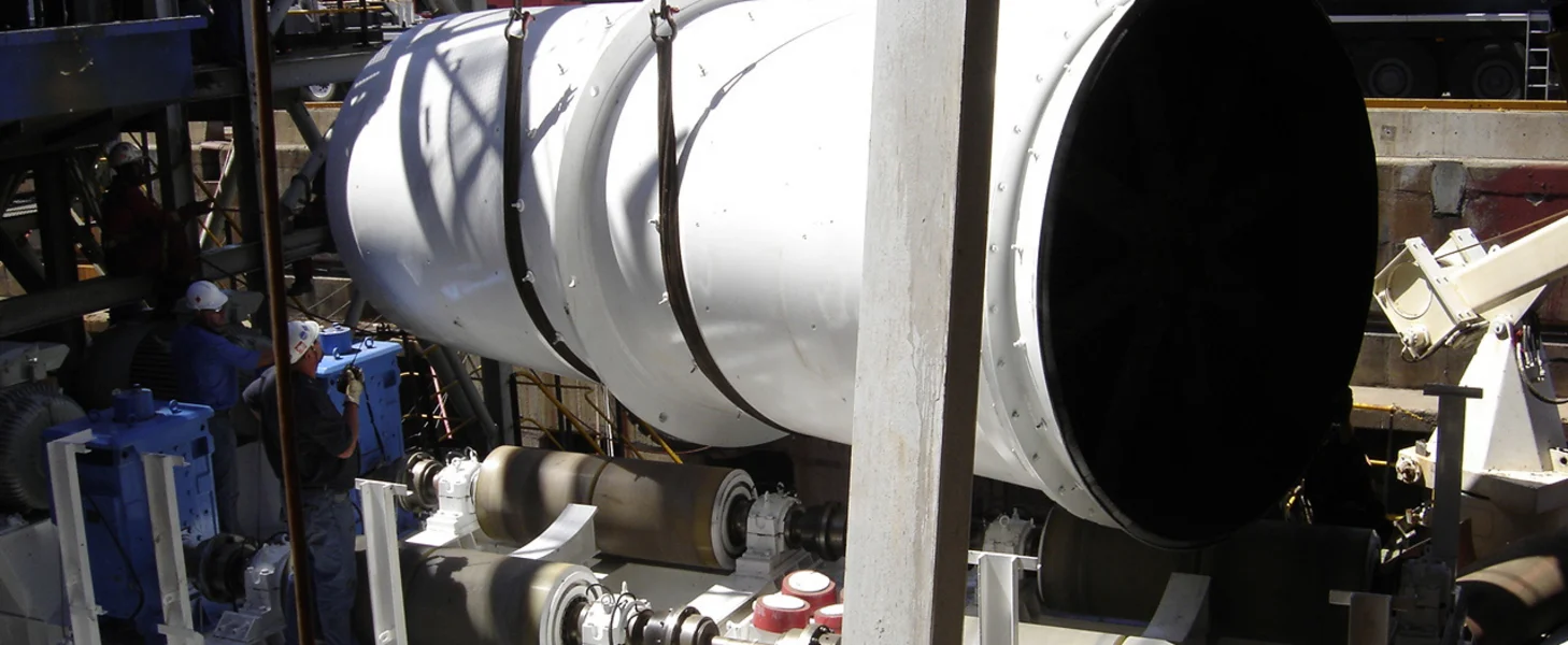 TAKRAF roller-supported scrubber drum at an industrial processing plant