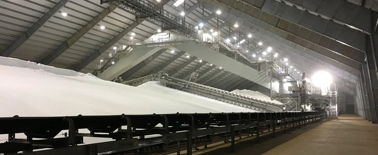 TAKRAF Portal Scraper Reclaimer for urea, USA.