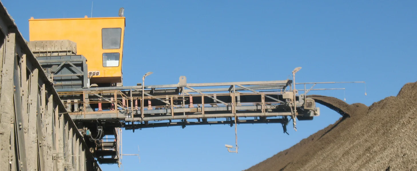 TAKRAF Mobile Stacking Bridge.