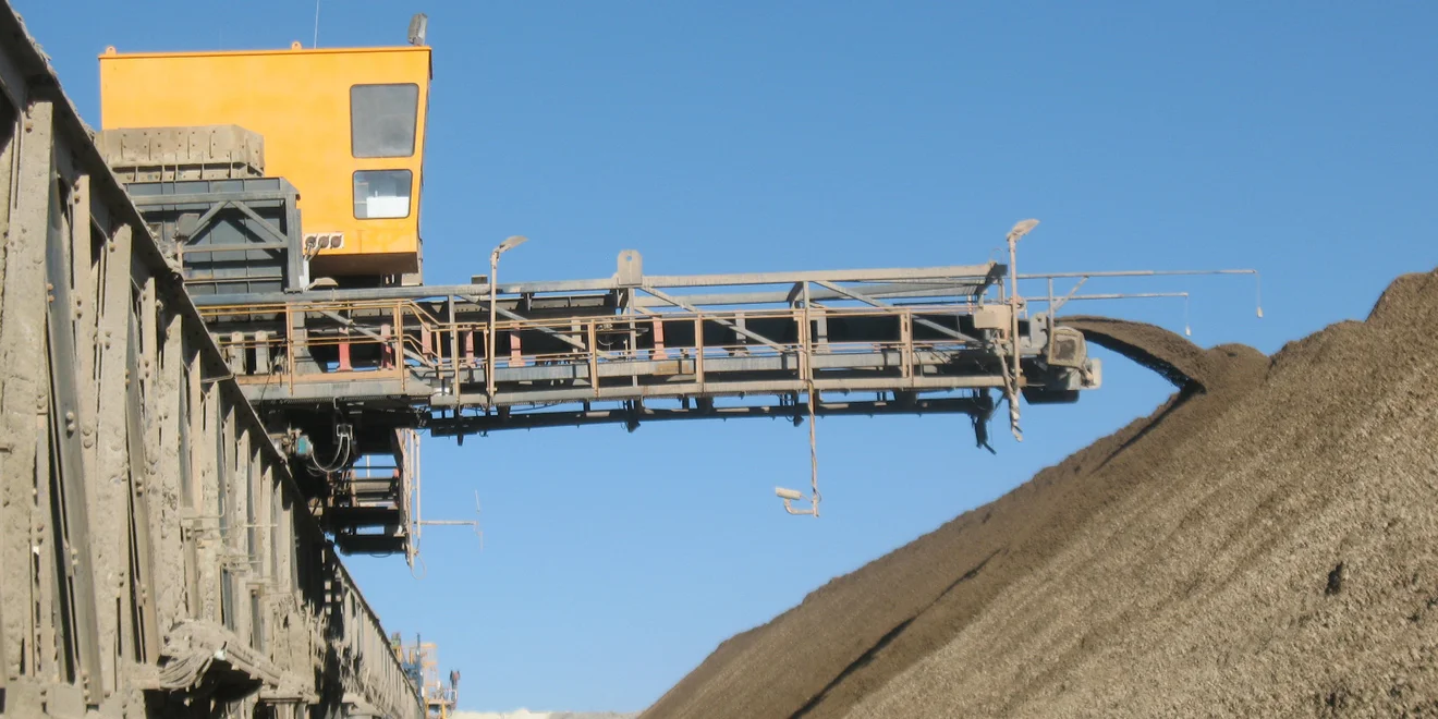 TAKRAF Mobile Stacking Bridge.