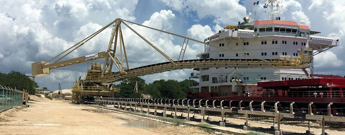 ship loader during loading process