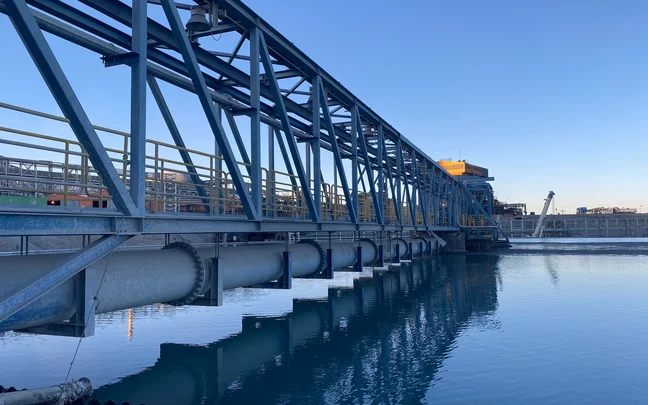 100 m diameter DELKOR Tailings Thickener in a copper plant in Chile